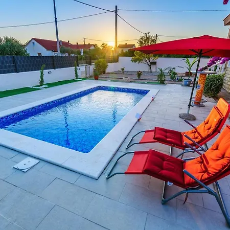 Sokolar * Privlaka (Zadar)