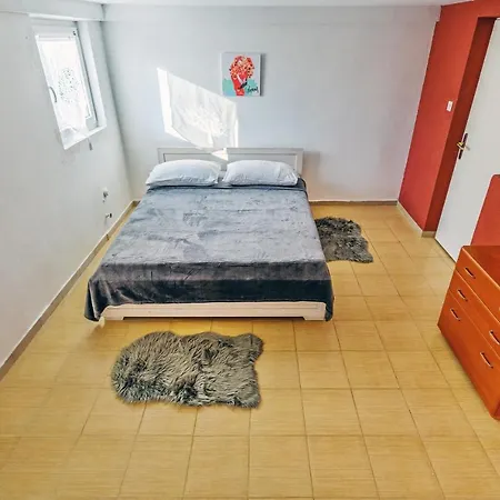 Holiday home Sokolar