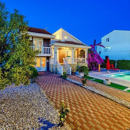 Sokolar * Privlaka (Zadar)