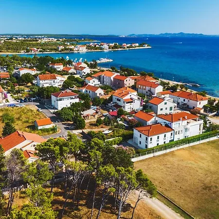 Holiday home Sokolar Privlaka (Zadar)