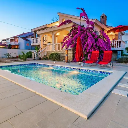 Sokolar Holiday home Privlaka (Zadar)
