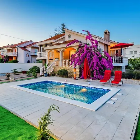Sokolar Holiday home Privlaka (Zadar)